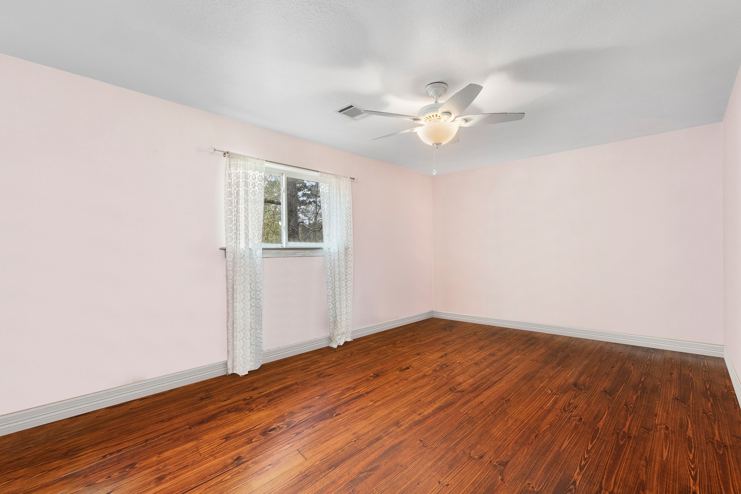 1923 Tucumcari Drive , Houston, TX, 77090 | 11733819 | Realty Texas LLC