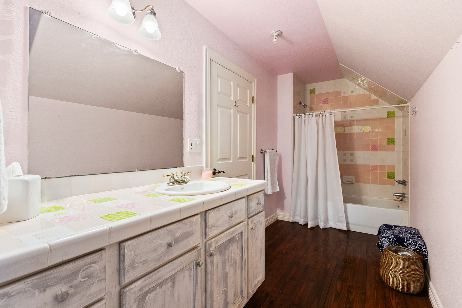 1923 Tucumcari Drive , Houston, TX, 77090 | 11733819 | Realty Texas LLC