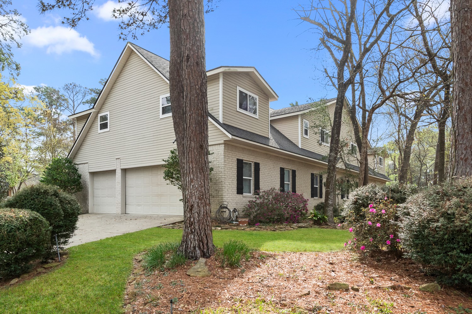 1923 Tucumcari Drive , Houston, TX, 77090 | 11733819 | Realty Texas LLC