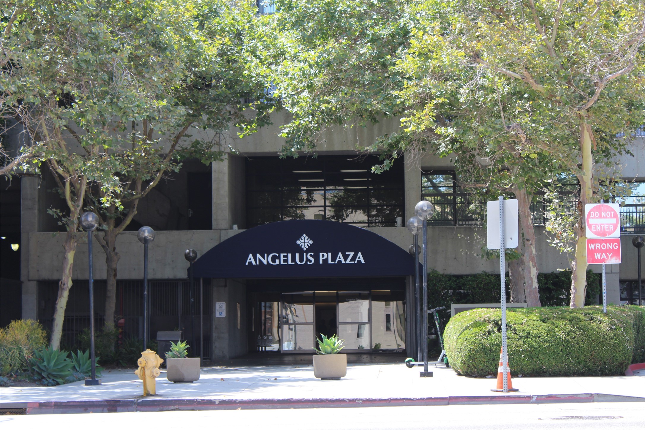 255 S Hill St , Los Angeles, CA, 90012 | 22428150 | Realty Texas LLC