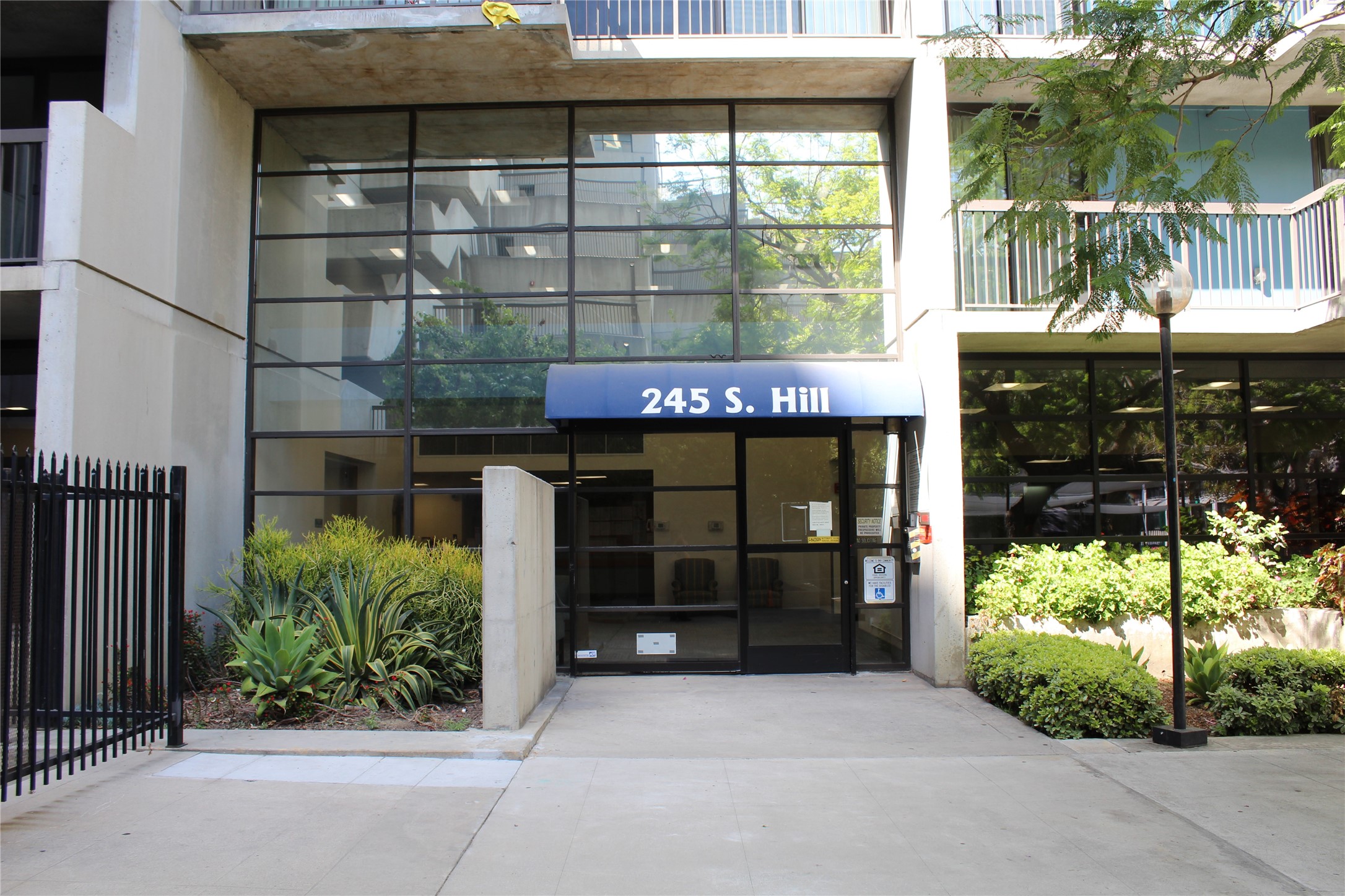 255 S Hill St , Los Angeles, CA, 90012 | 22428150 | Realty Texas LLC