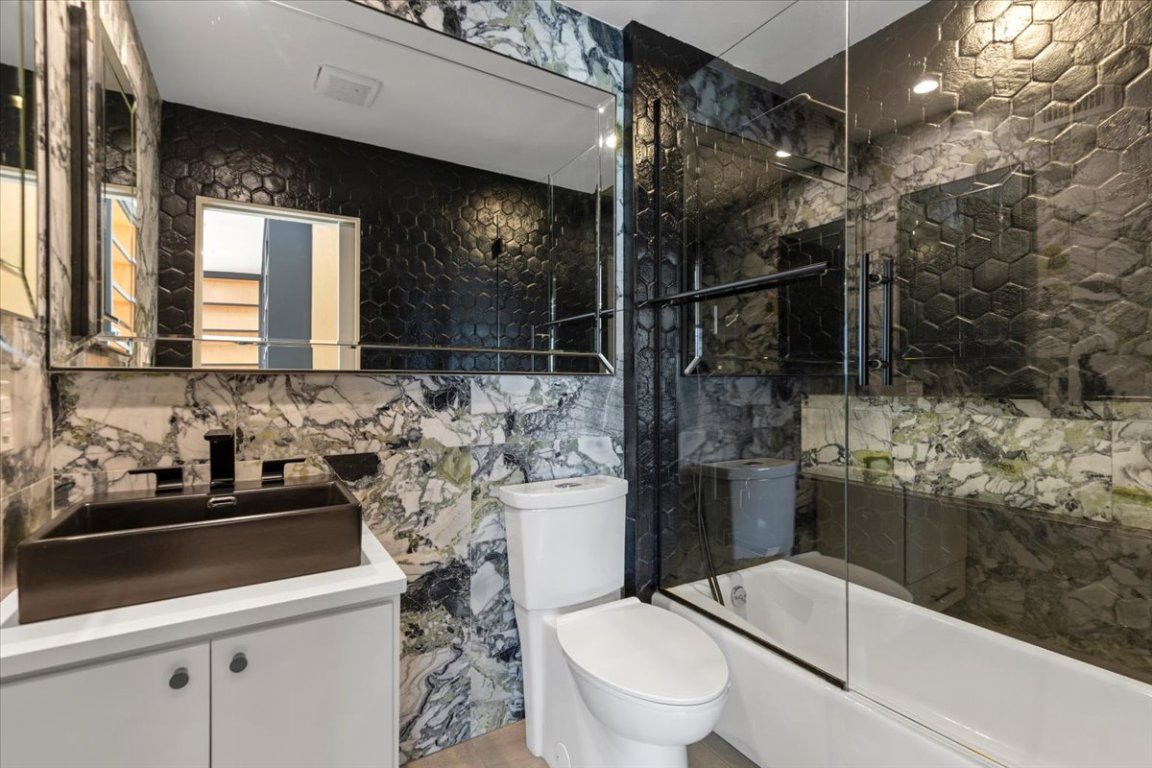8719 Crest Ridge Circle , Austin, TX, 78750 | 8433847 | Realty Texas LLC