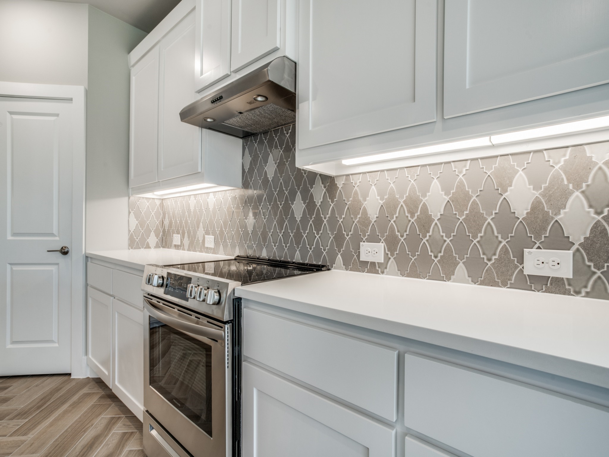 203 Lakeview Circle , Pilot Point, TX, 76258 | 20872845 | Realty Texas LLC