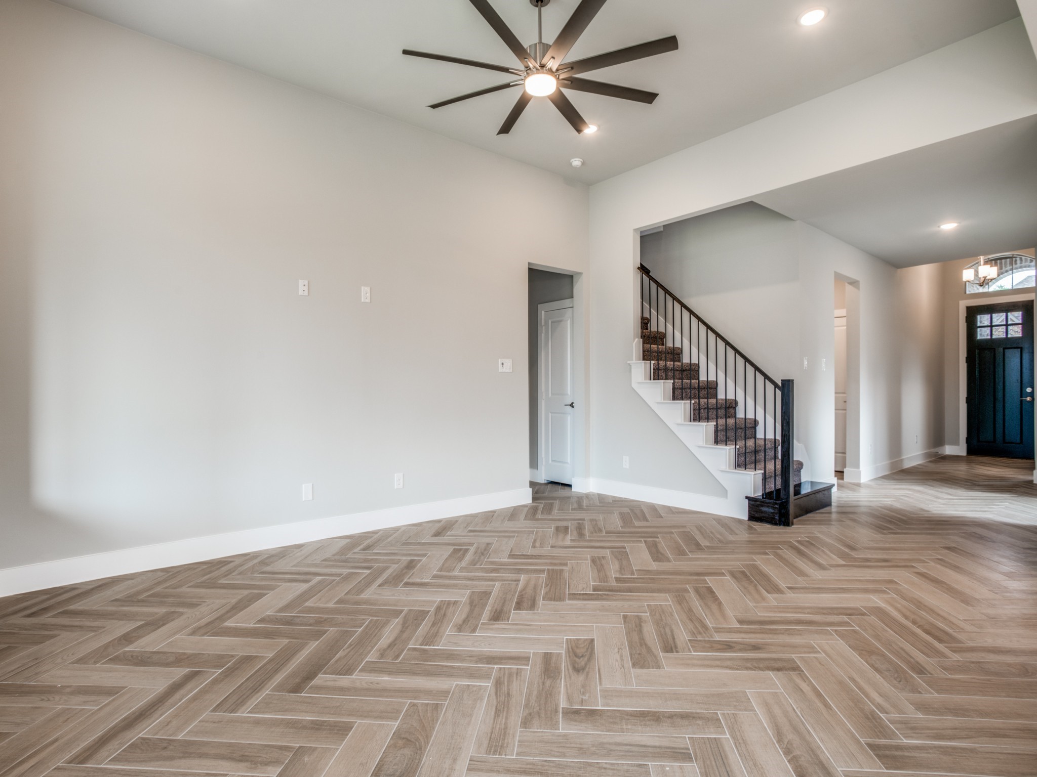 203 Lakeview Circle , Pilot Point, TX, 76258 | 20872845 | Realty Texas LLC