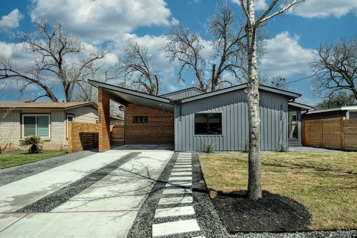 3202 Kay Street , Austin, TX, 78702 | 2918587 | Realty Texas LLC
