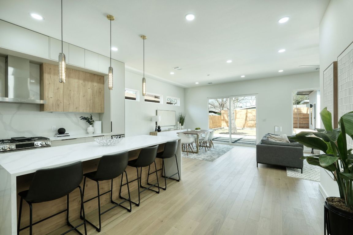 3202 Kay Street , Austin, TX, 78702 | 2918587 | Realty Texas LLC