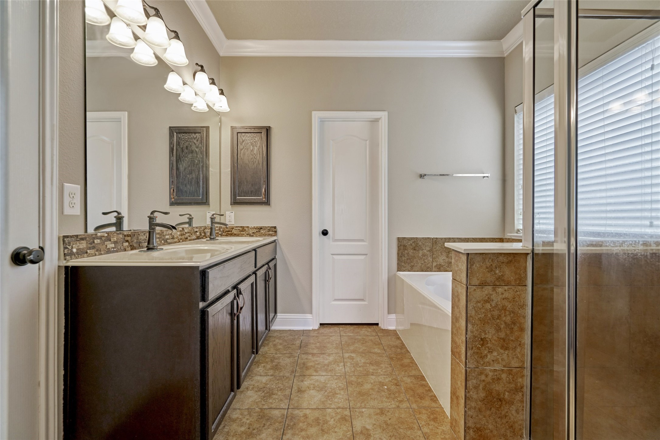 22 Tidwillow Place , The Woodlands, TX, 77375 | 16599215 | Realty Texas LLC