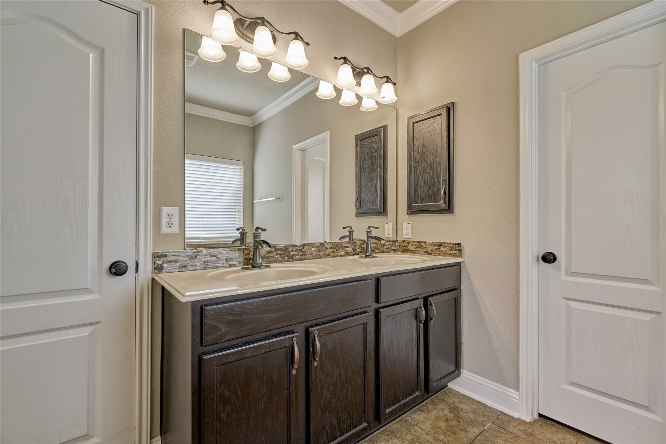 22 Tidwillow Place , The Woodlands, TX, 77375 | 16599215 | Realty Texas LLC
