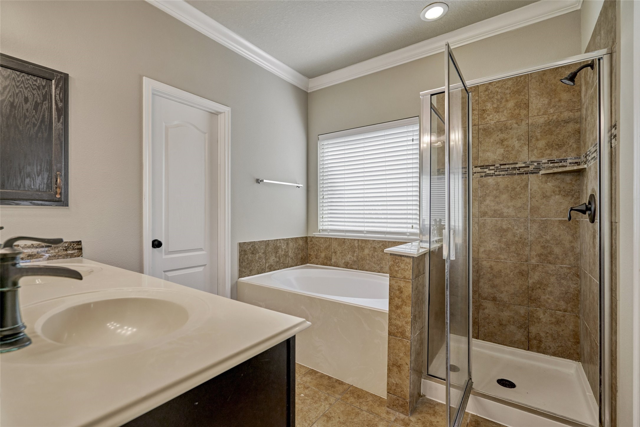 22 Tidwillow Place , The Woodlands, TX, 77375 | 16599215 | Realty Texas LLC
