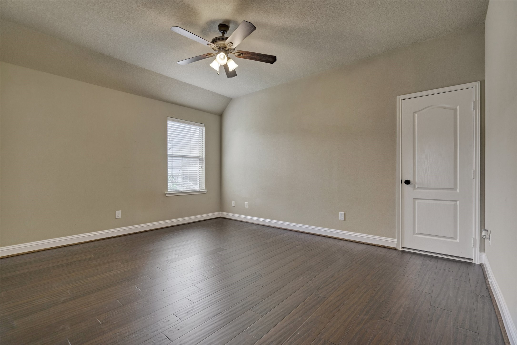 22 Tidwillow Place , The Woodlands, TX, 77375 | 16599215 | Realty Texas LLC