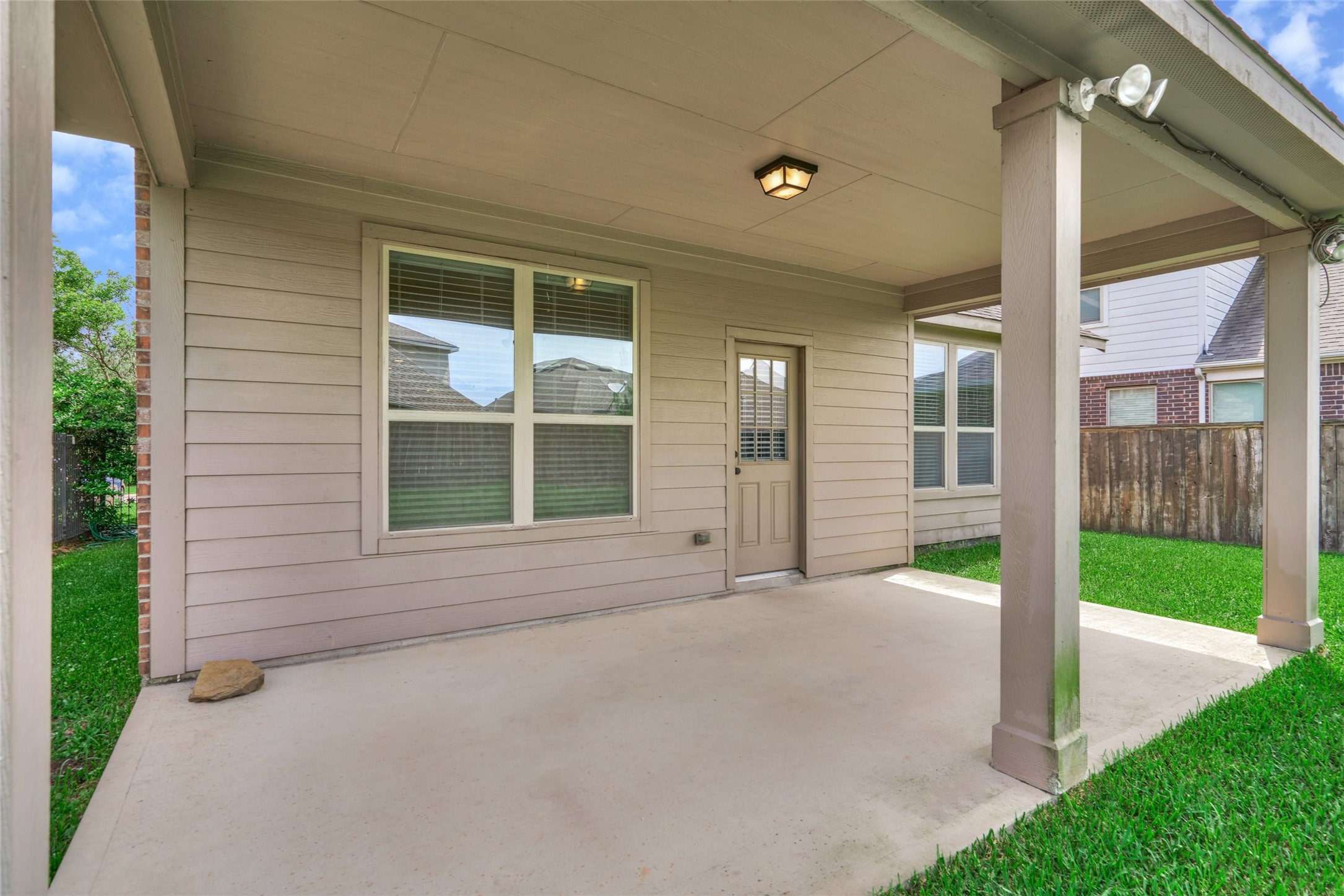 22 Tidwillow Place , The Woodlands, TX, 77375 | 16599215 | Realty Texas LLC