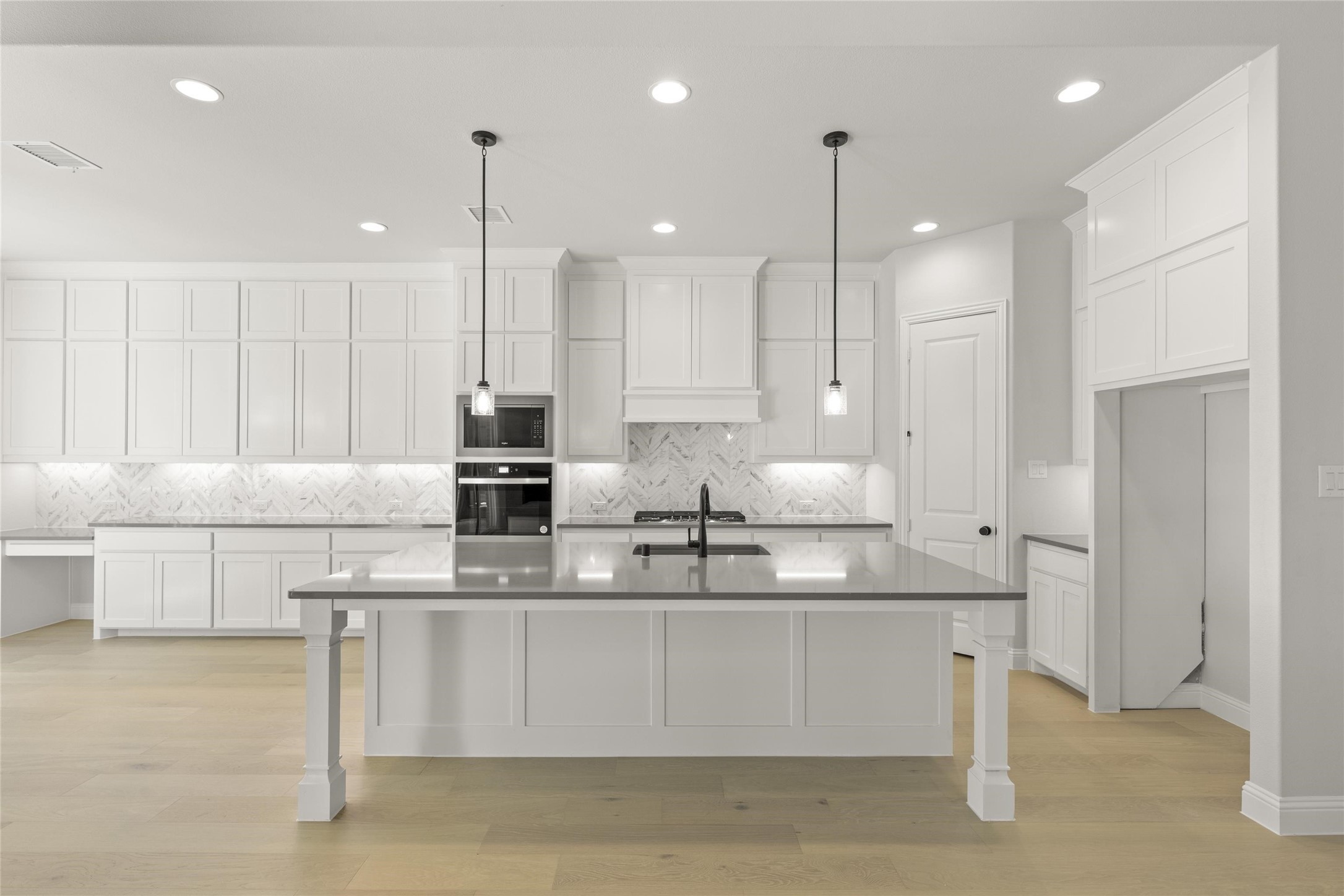 16392 Hunters Glen Lane , Frisco, TX, 75033 | 20873627 | Realty Texas LLC