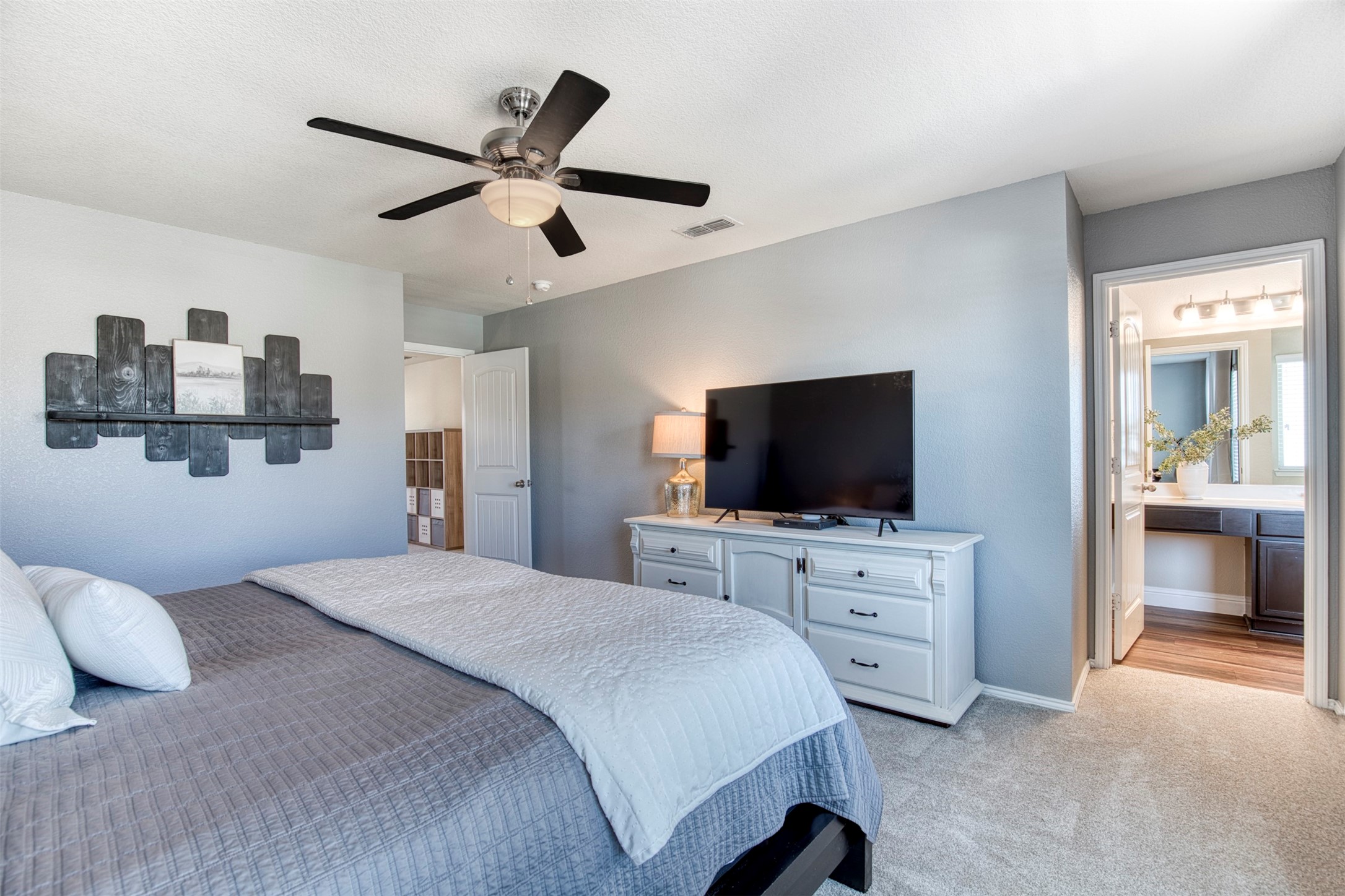 813 Hartsfield Street , Aubrey, TX, 76227 | 20841664 | Realty Texas LLC