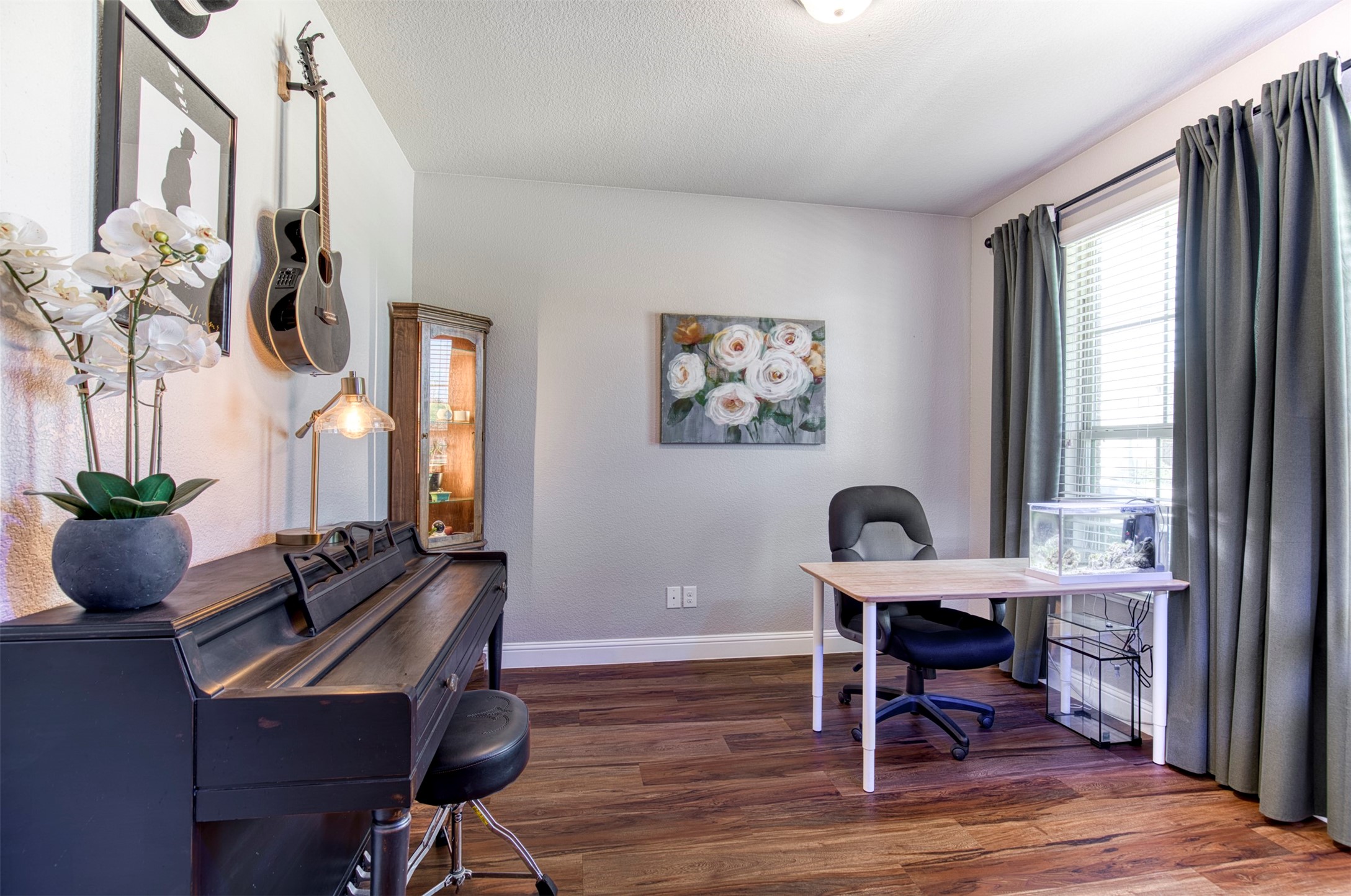 813 Hartsfield Street , Aubrey, TX, 76227 | 20841664 | Realty Texas LLC