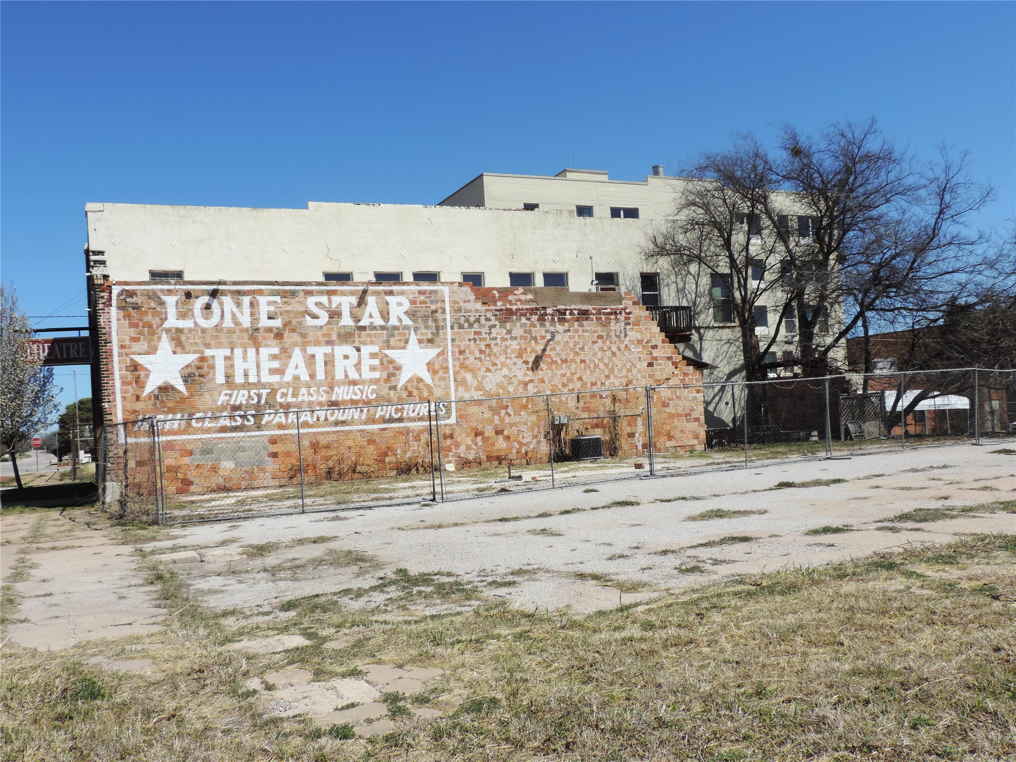 112 S Austin, Ranger, TX, 76470 | 20873917 | Realty Texas LLC