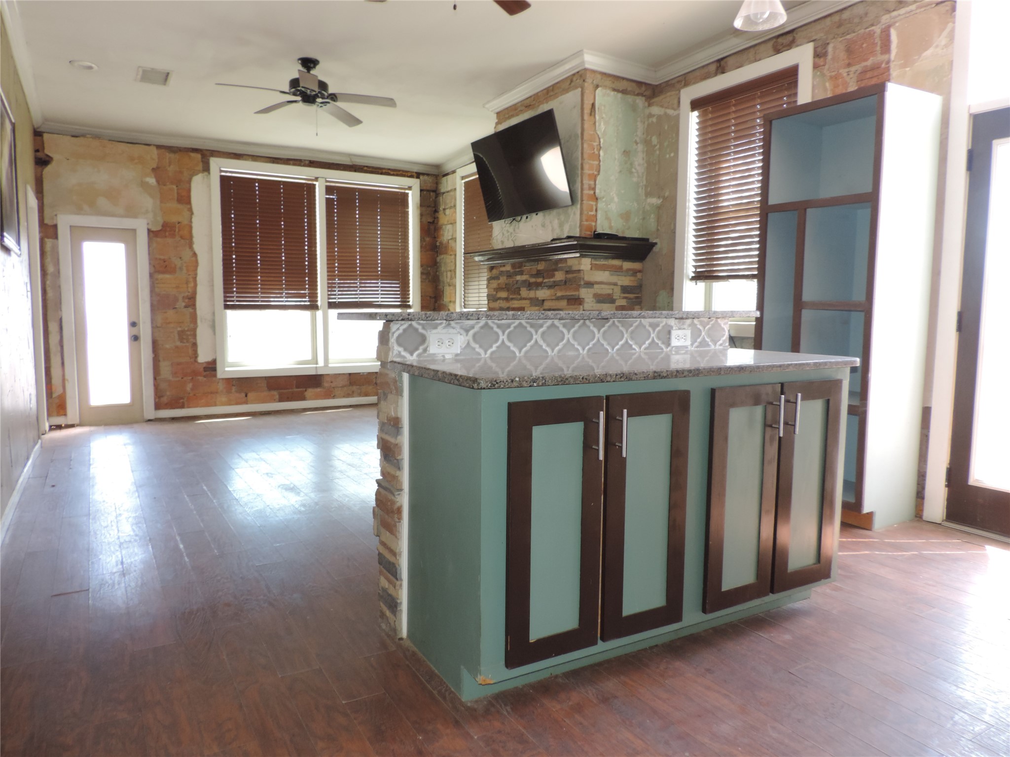 112 S Austin, Ranger, TX, 76470 | 20873917 | Realty Texas LLC