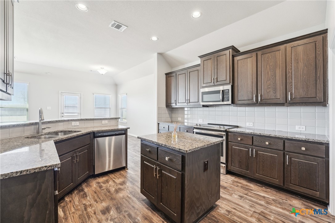 705 Tinton Falls Lane , Pflugerville, TX, 78660 | 572924 | Realty Texas LLC