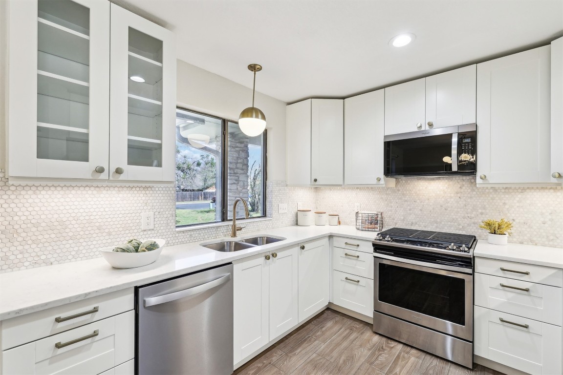 11315 D K Ranch Road , Austin, TX, 78759 | 5309081 | Realty Texas LLC
