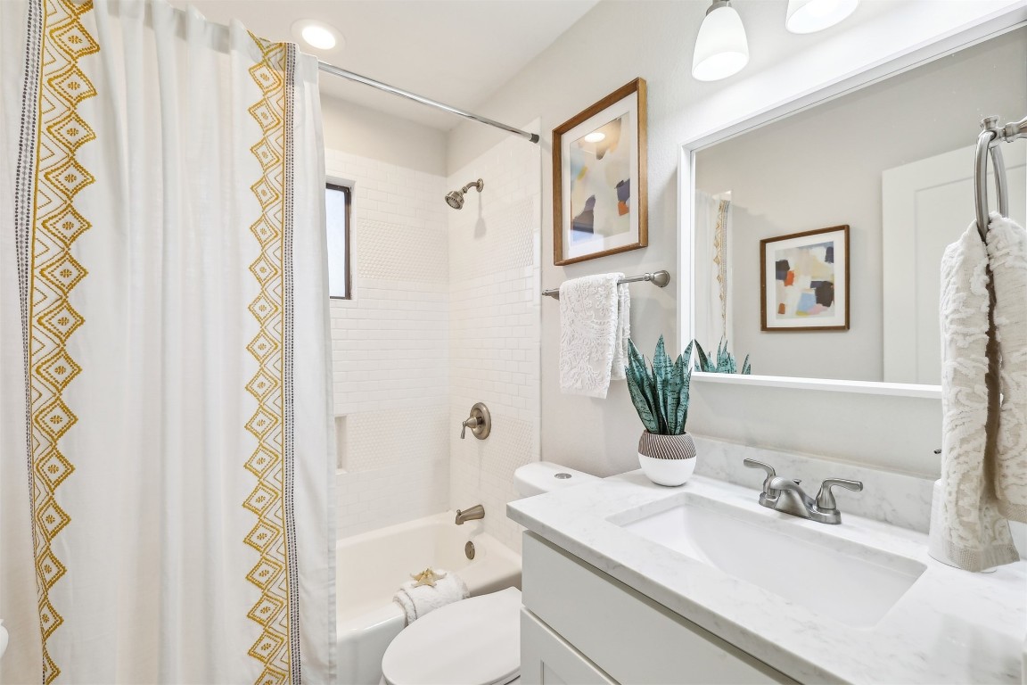11315 D K Ranch Road , Austin, TX, 78759 | 5309081 | Realty Texas LLC