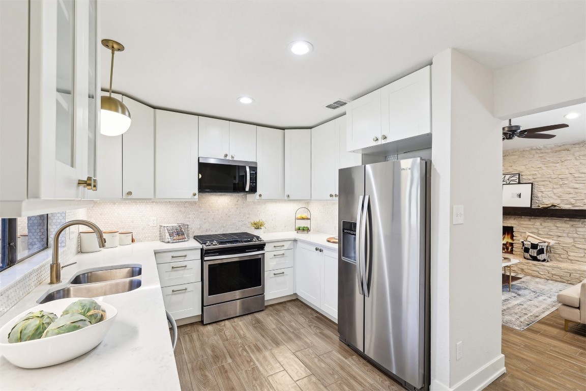 11315 D K Ranch Road , Austin, TX, 78759 | 5309081 | Realty Texas LLC