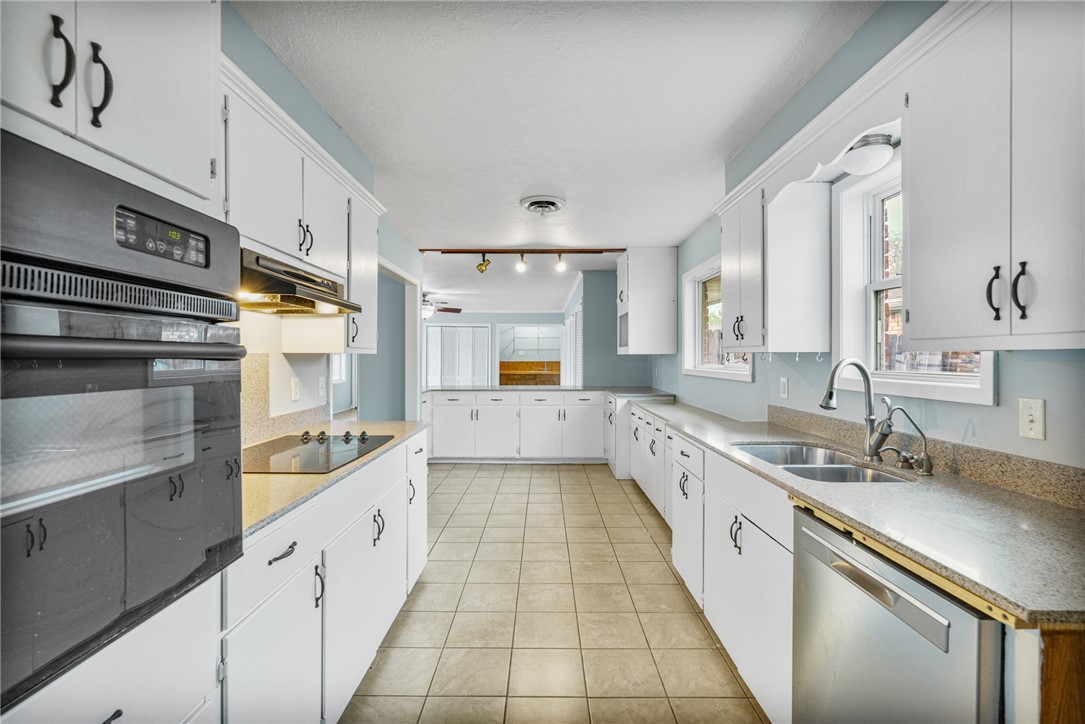1061 Meadowbrook Drive , Corpus Christi, TX, 78412 | 456188 | Realty Texas LLC