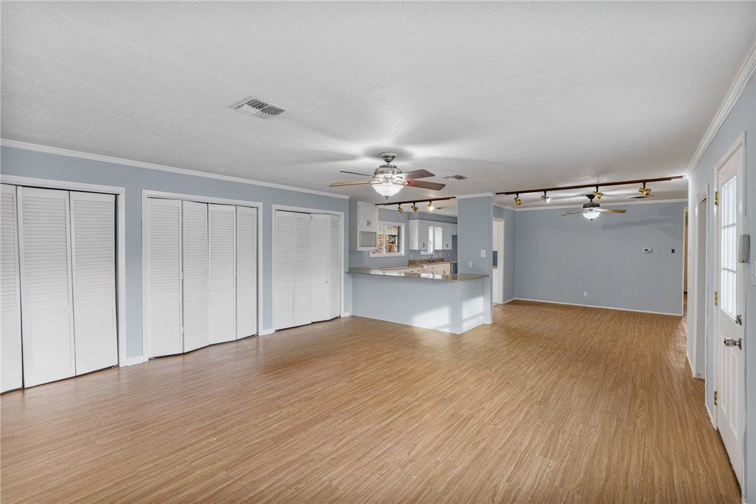 1061 Meadowbrook Drive , Corpus Christi, TX, 78412 | 456188 | Realty Texas LLC
