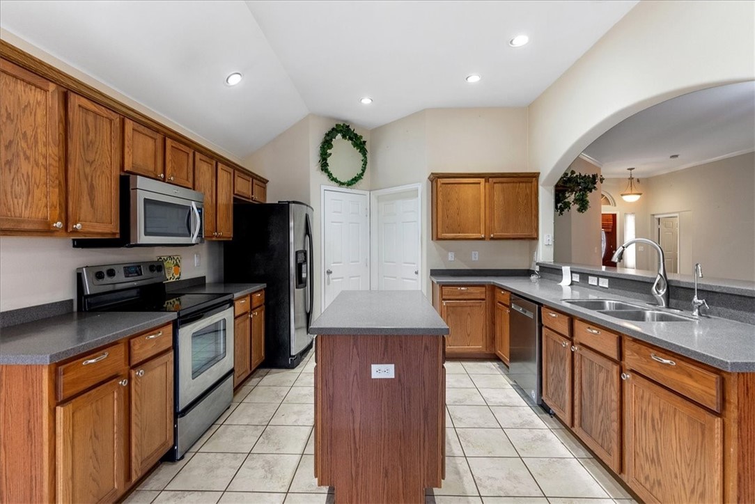312 San Mateo , Portland, TX, 78374 | 456168 | Realty Texas LLC