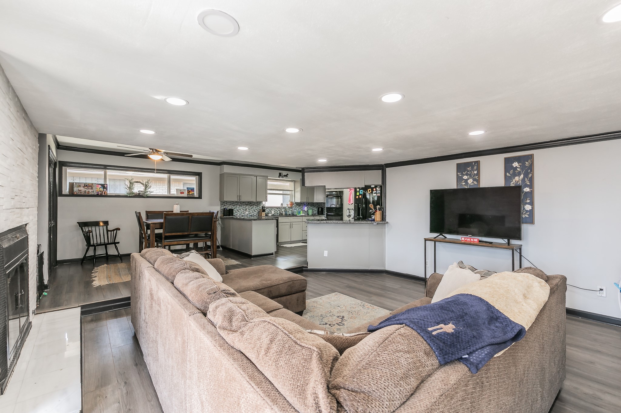 8958 Rockledge Drive , Dallas, TX, 75217 | 20857701 | Realty Texas LLC