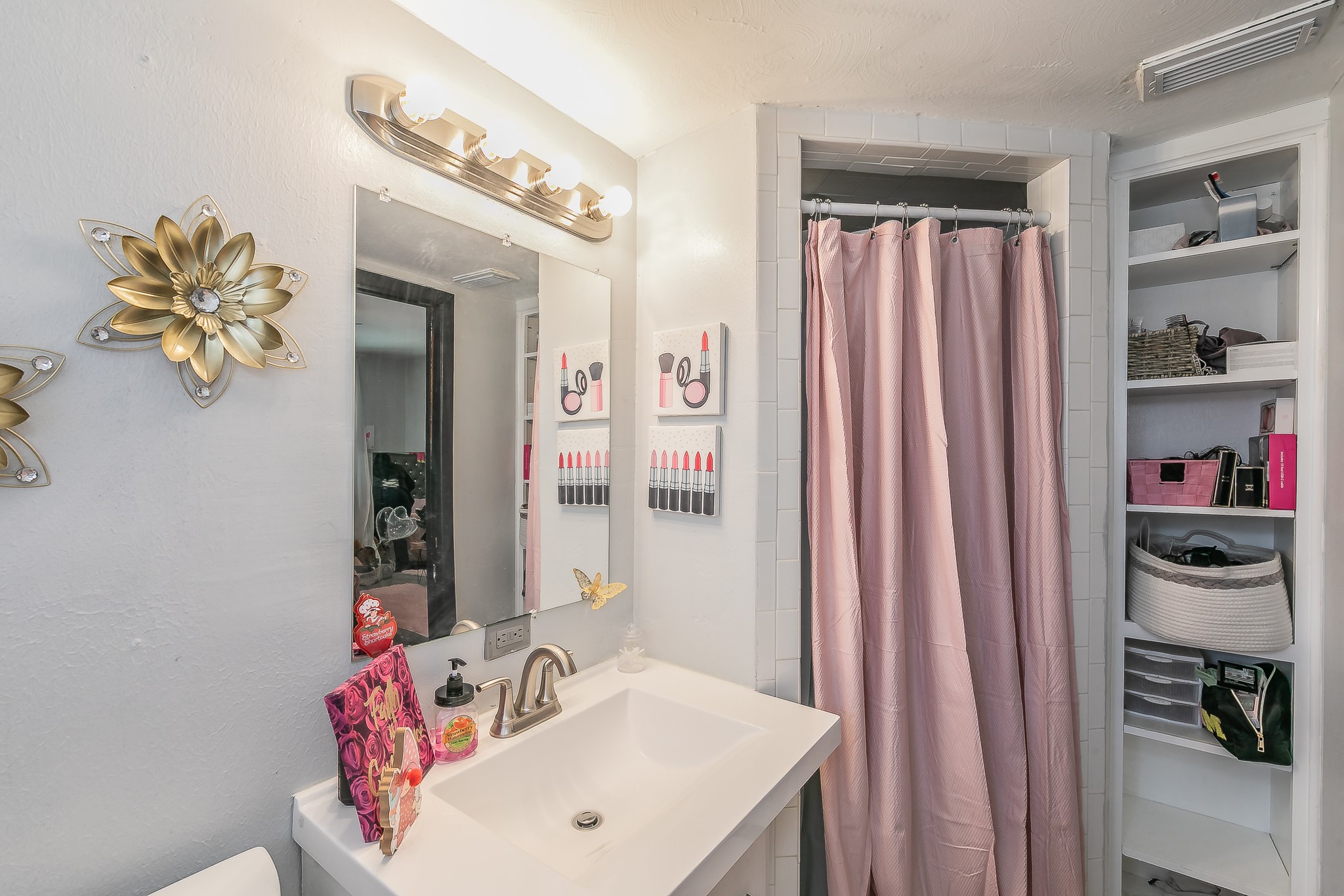 8958 Rockledge Drive , Dallas, TX, 75217 | 20857701 | Realty Texas LLC