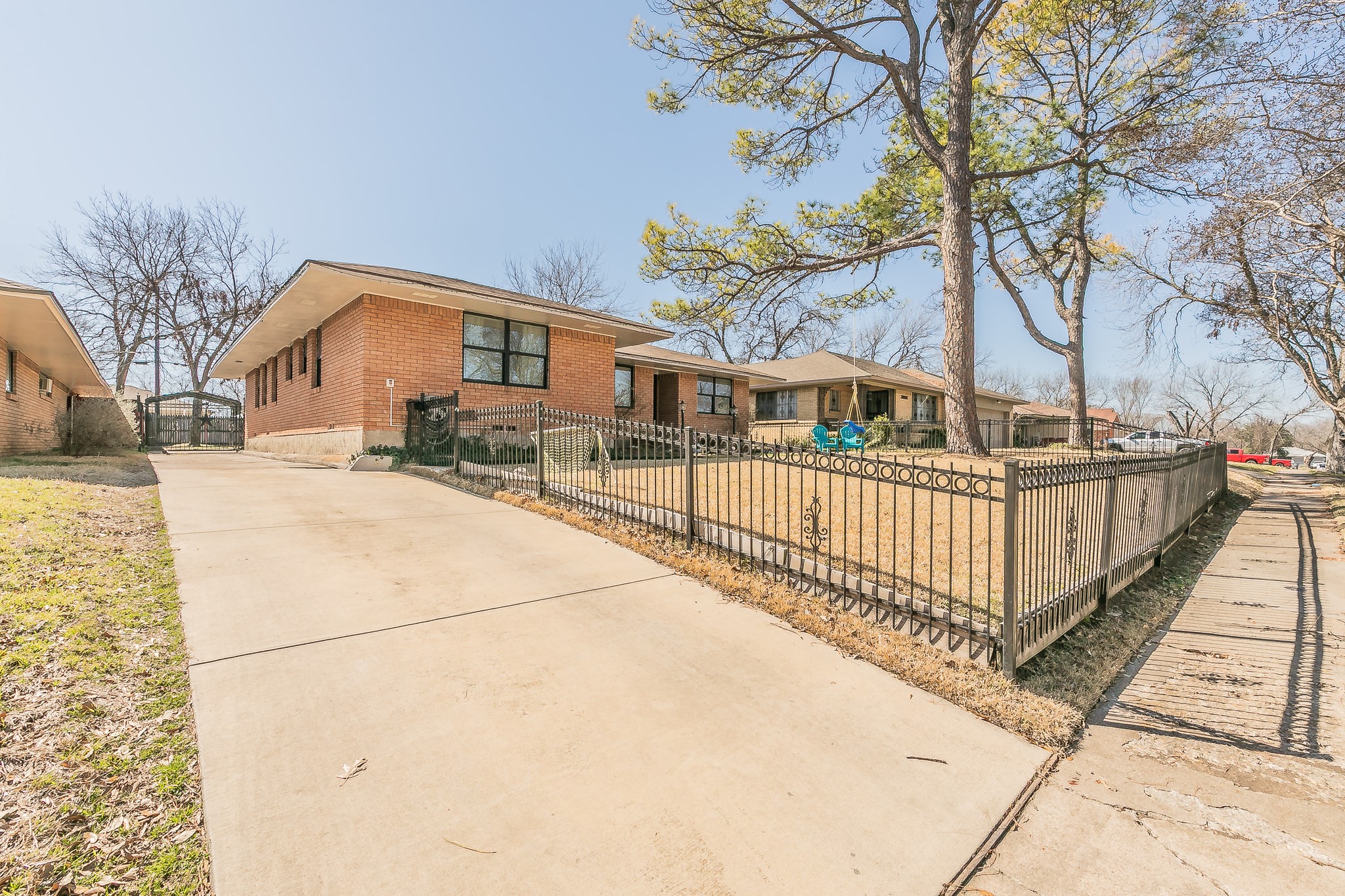 8958 Rockledge Drive , Dallas, TX, 75217 | 20857701 | Realty Texas LLC