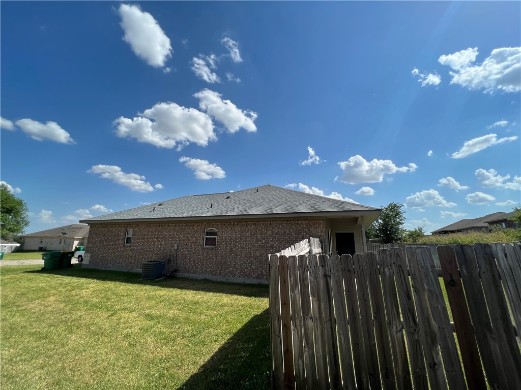 3033-3037 Buckskin Lane , Robinson, TX, 76708 | 227568 | Realty Texas LLC