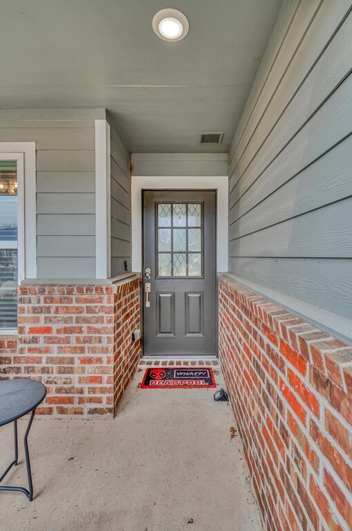 429 Travis Drive , McGregor, TX, 76657 | 228463 | Realty Texas LLC