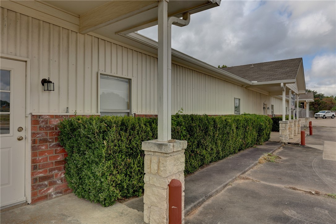 611 W Spring Valley Road , Hewitt, TX, 76643 | 225770 | Realty Texas LLC