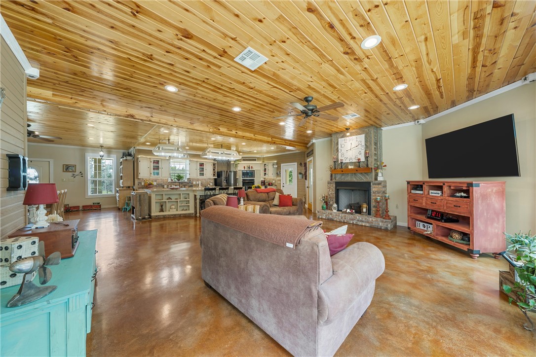 655 Hwy 236 , Moody, TX, 76557 | 215082 | Realty Texas LLC