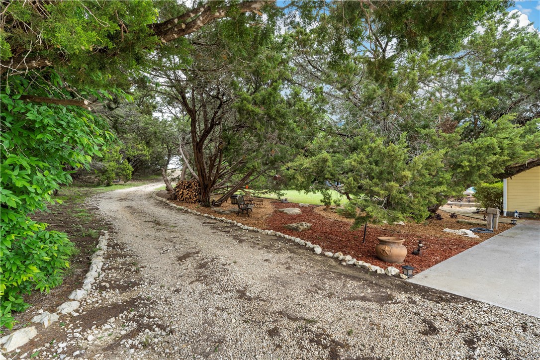 655 Hwy 236 , Moody, TX, 76557 | 215082 | Realty Texas LLC