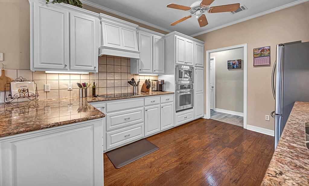 912 Oakmont Drive , Hewitt, TX, 76643 | 224394 | Realty Texas LLC