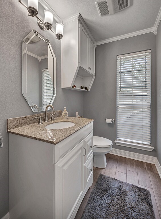 912 Oakmont Drive , Hewitt, TX, 76643 | 224394 | Realty Texas LLC