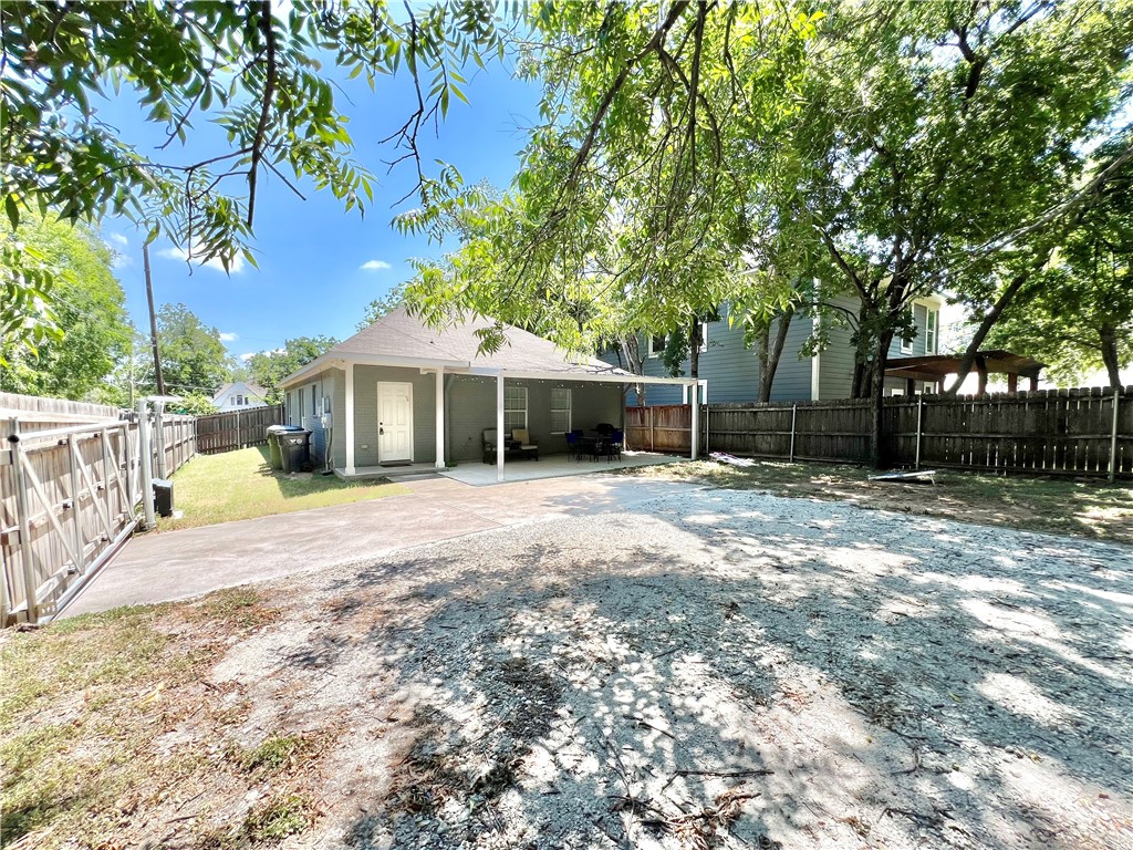 826 N 15th Street , Waco, TX, 76707 | 224242 | Realty Texas LLC