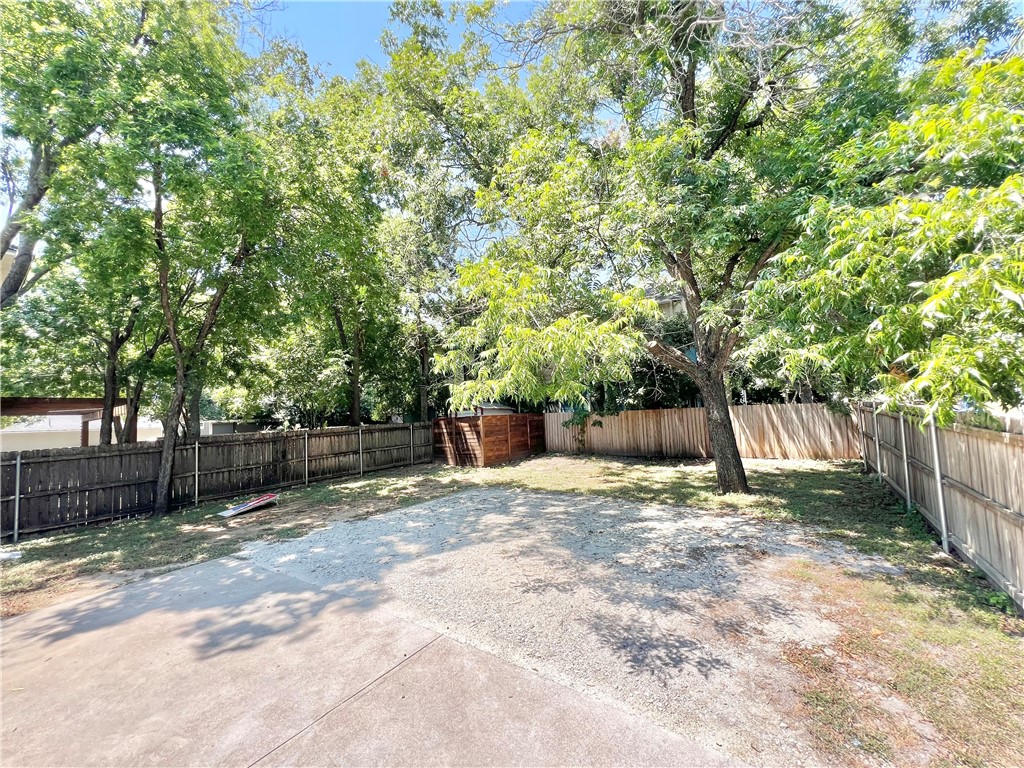 826 N 15th Street , Waco, TX, 76707 | 224242 | Realty Texas LLC