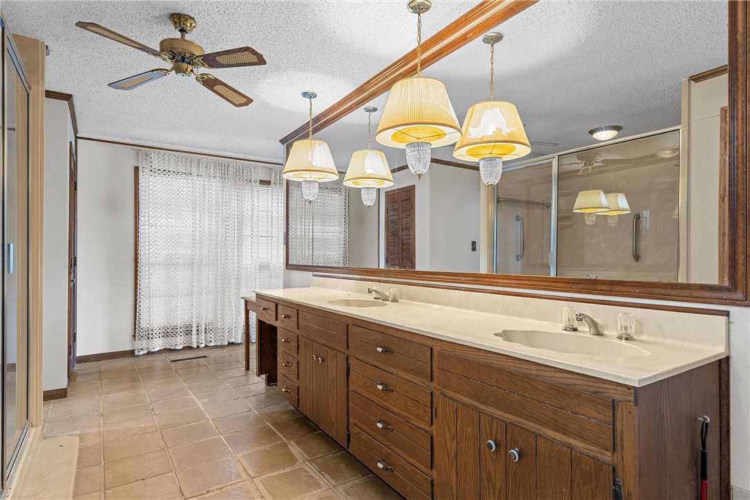 1 Mesquite Tree Avenue , Marlin, TX, 76661 | 225846 | Realty Texas LLC