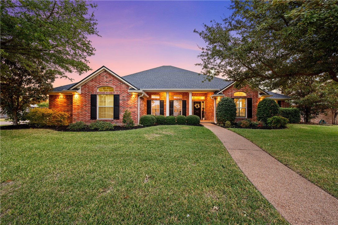 100 Painted Horse Trail , Woodway, TX, 76712 | 226885 | Realty Texas LLC