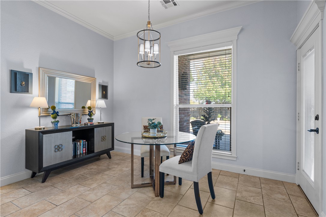 100 Painted Horse Trail , Woodway, TX, 76712 | 226885 | Realty Texas LLC