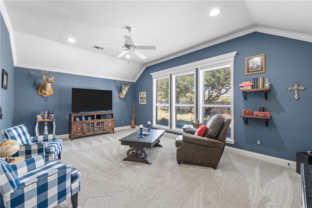 100 Painted Horse Trail , Woodway, TX, 76712 | 226885 | Realty Texas LLC