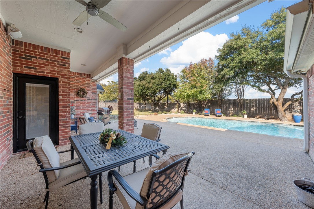100 Painted Horse Trail , Woodway, TX, 76712 | 226885 | Realty Texas LLC