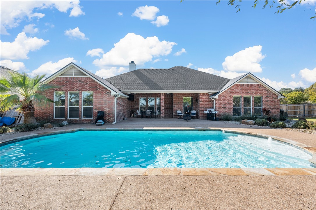 100 Painted Horse Trail , Woodway, TX, 76712 | 226885 | Realty Texas LLC