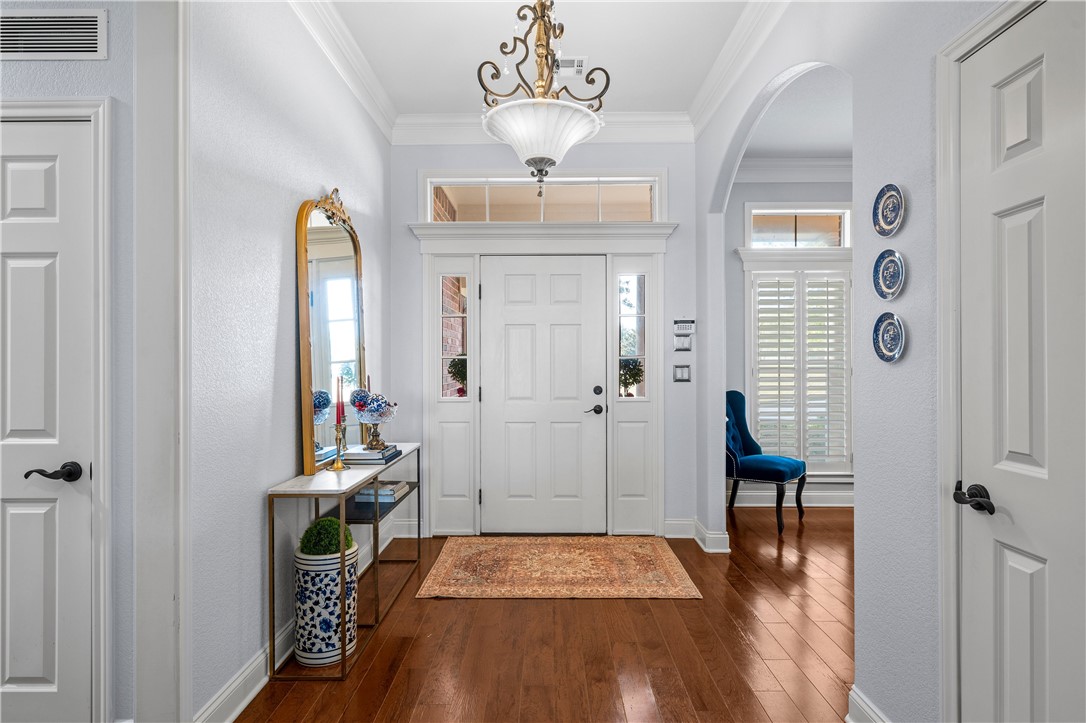 100 Painted Horse Trail , Woodway, TX, 76712 | 226885 | Realty Texas LLC