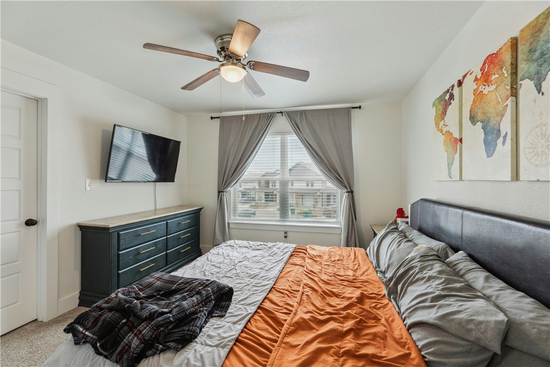 1952 Royal Loop, Belton, TX, 76513 | 228872 | Realty Texas LLC