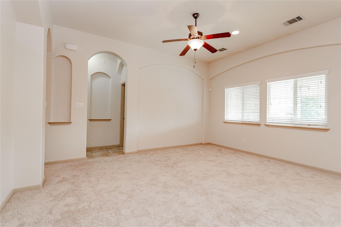 120 Legends Of Hutto Trail , Hutto, TX, 78634 | 8106454 | Realty Texas LLC