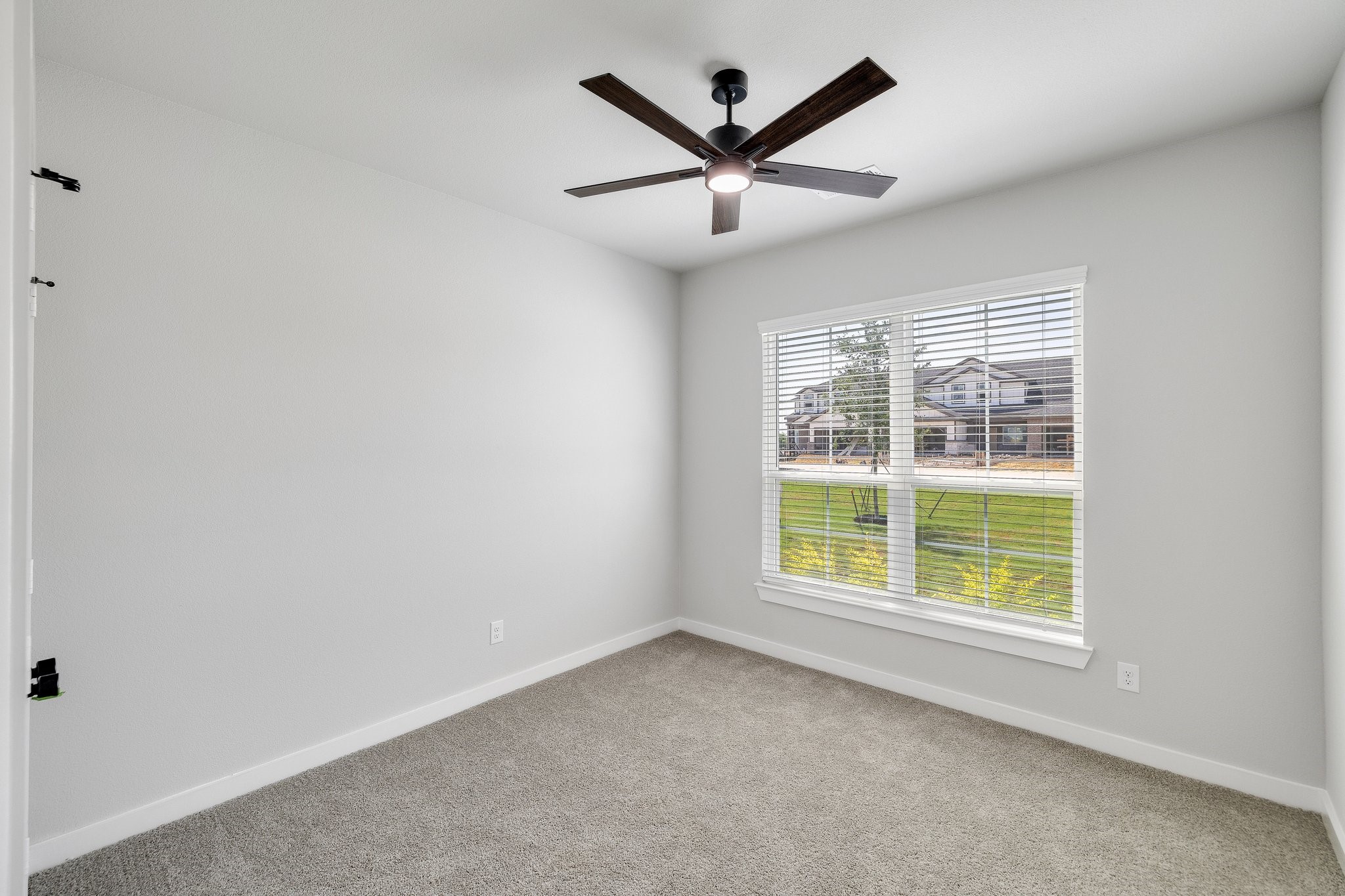 7050-7052 Guilford Court , Midlothian, TX, 76065 | 20876144 | Realty Texas LLC