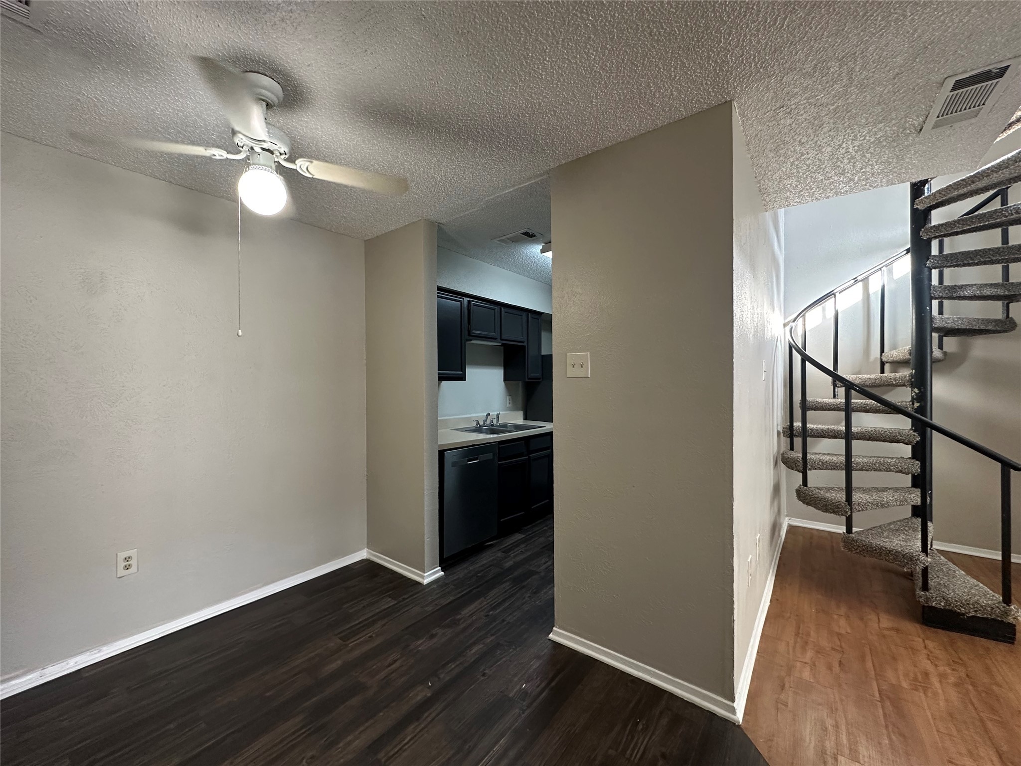 9696 Walnut Street 1107 , Dallas, TX, 75243 | 20876338 | Realty Texas LLC